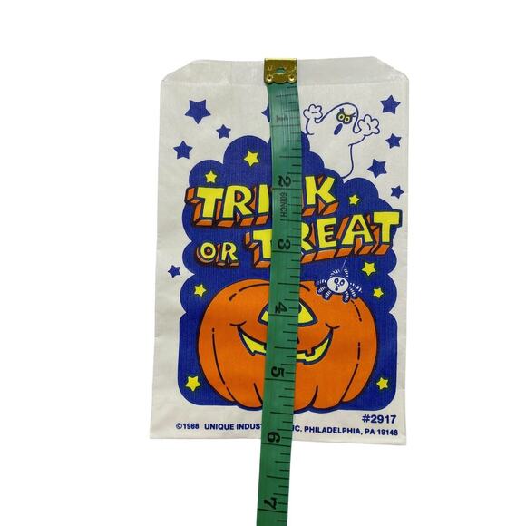 Vintage Halloween Trick or Treat Bags - Set of 30 - 1988 Unique Industries #2917 - Picture 5 of 5